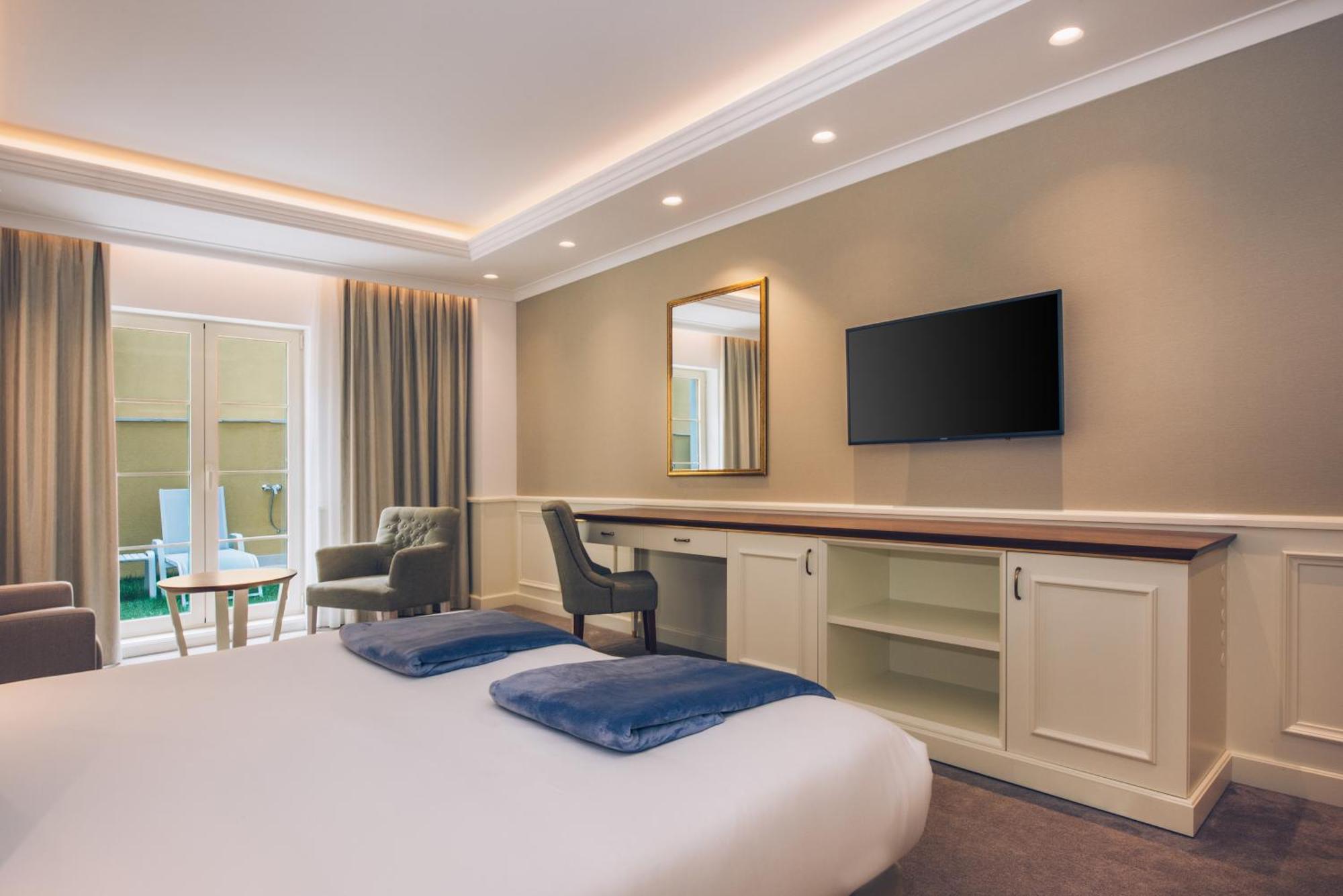 Heritage Grand Perast By Rixos Ngoại thất bức ảnh